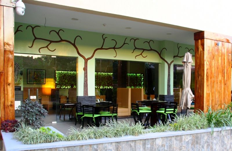 Best Western Premier Garden Hotel Entebbe Extérieur photo