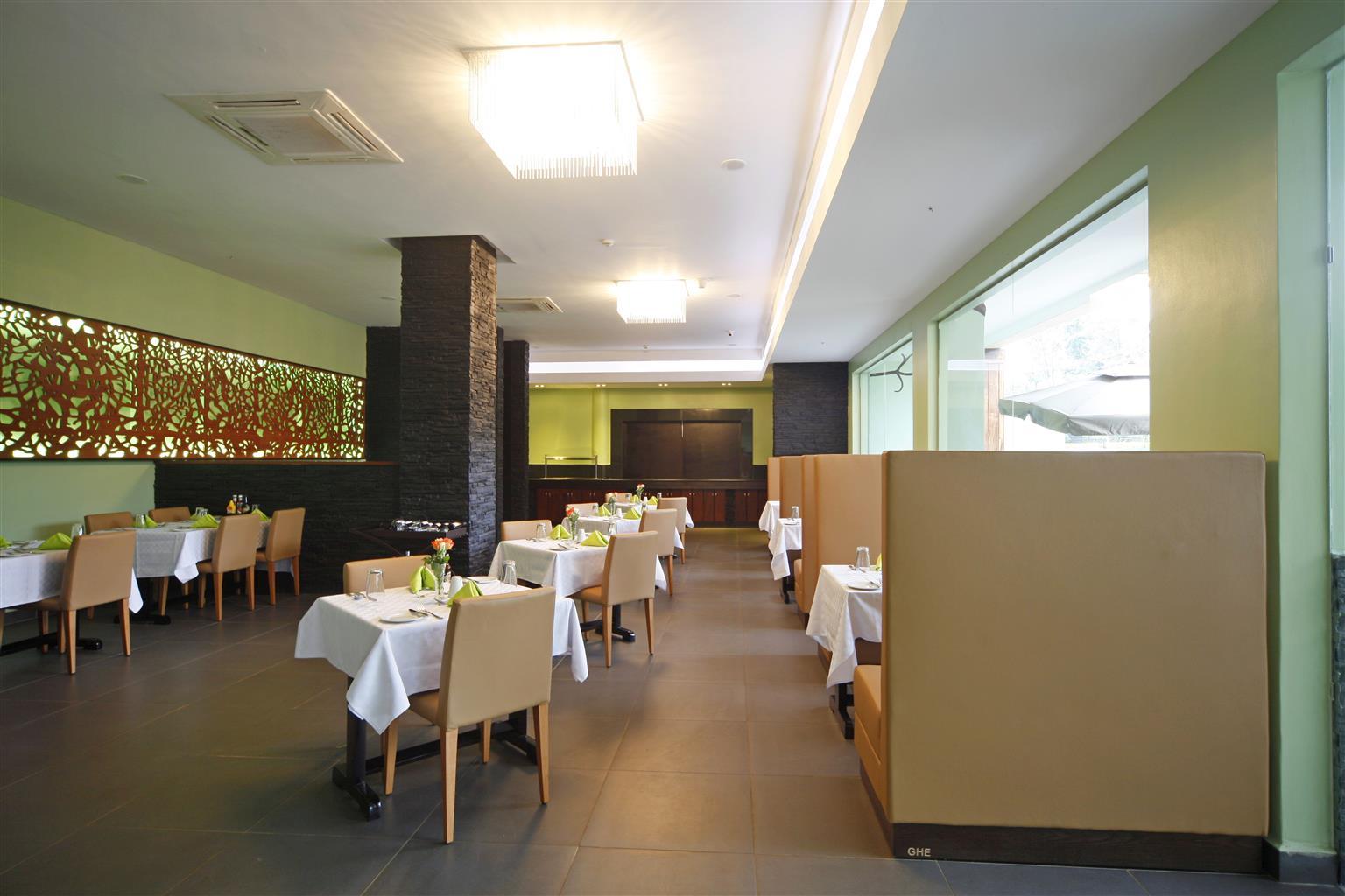 Best Western Premier Garden Hotel Entebbe Extérieur photo