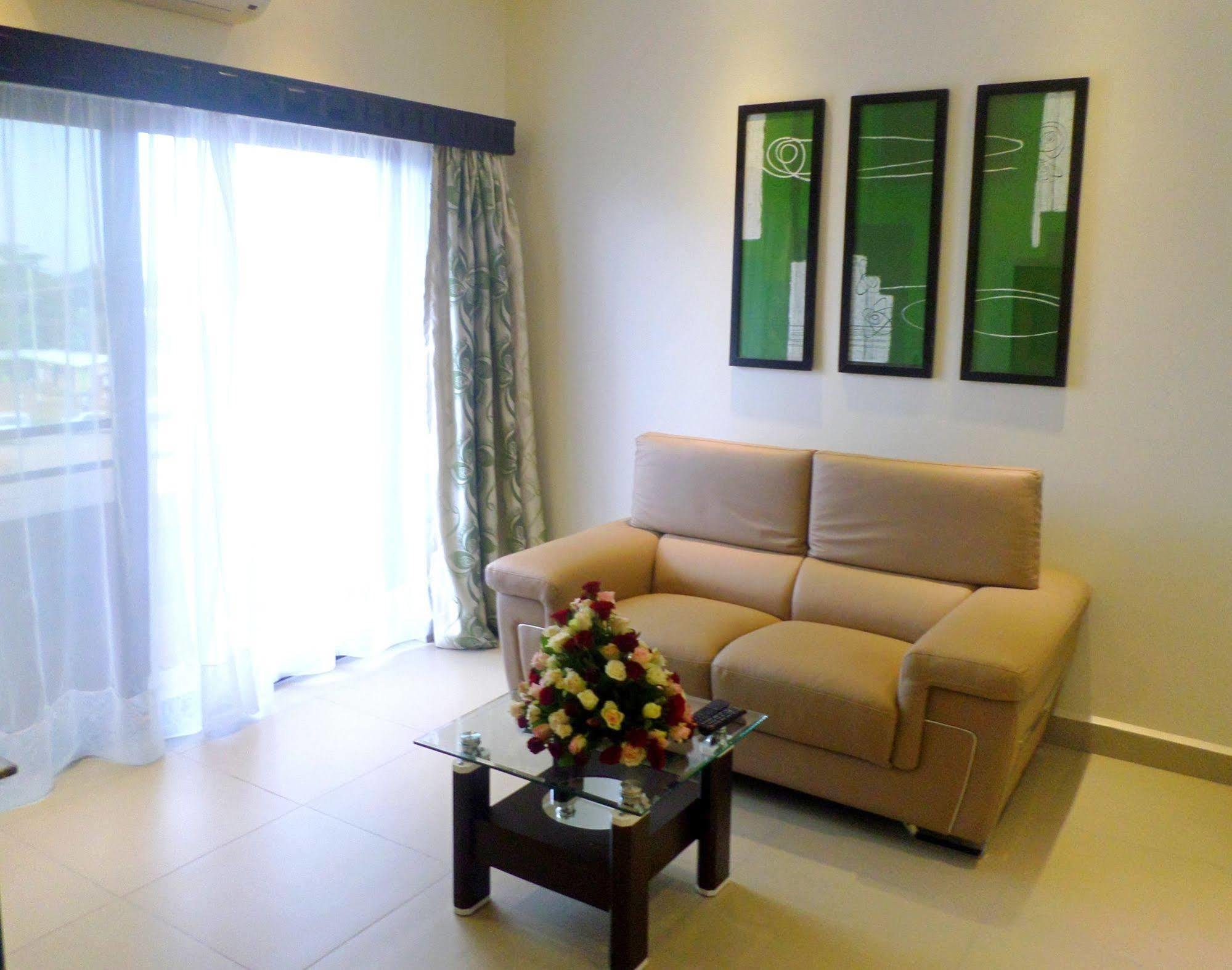 Best Western Premier Garden Hotel Entebbe Extérieur photo