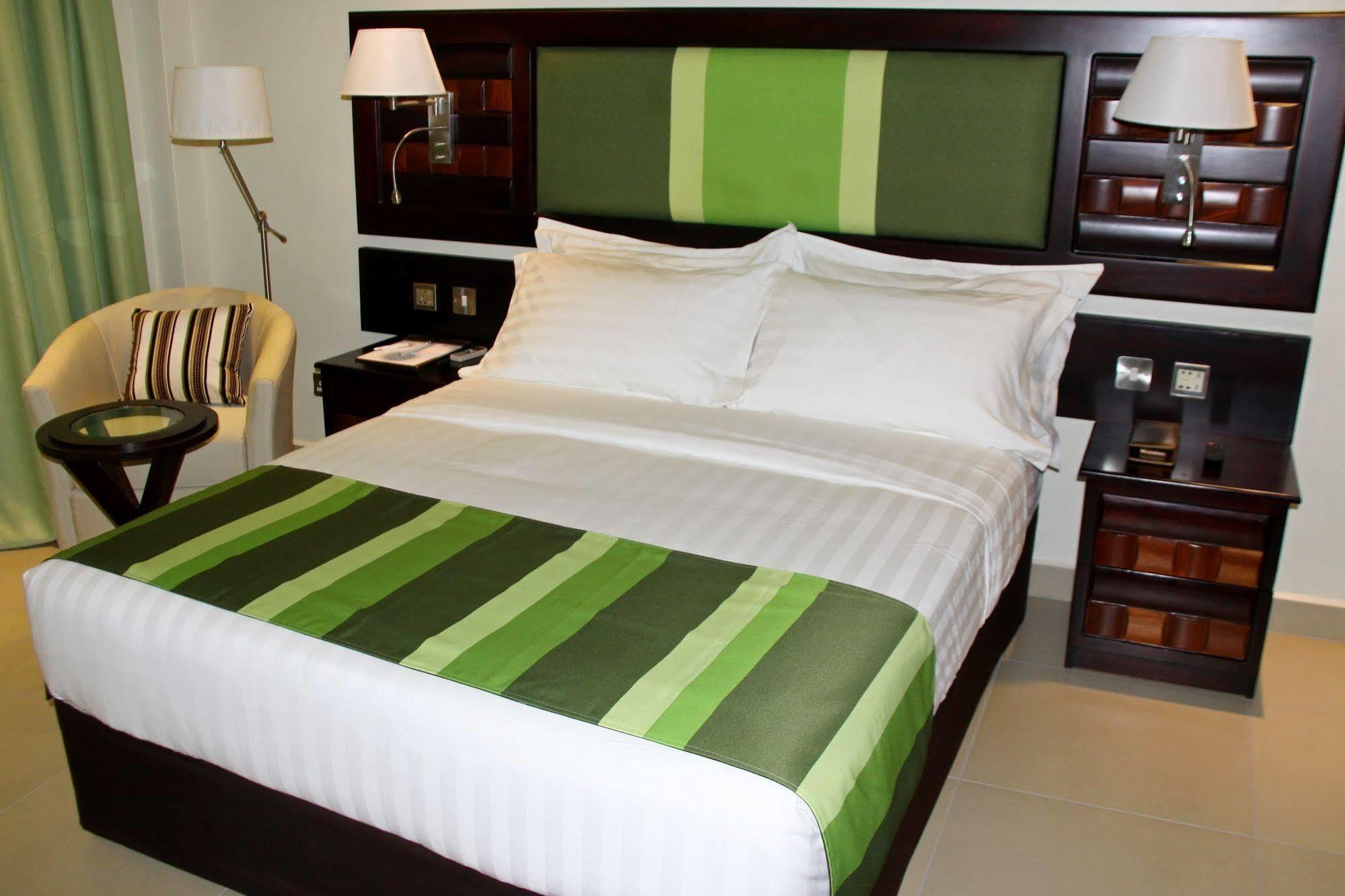 Best Western Premier Garden Hotel Entebbe Extérieur photo