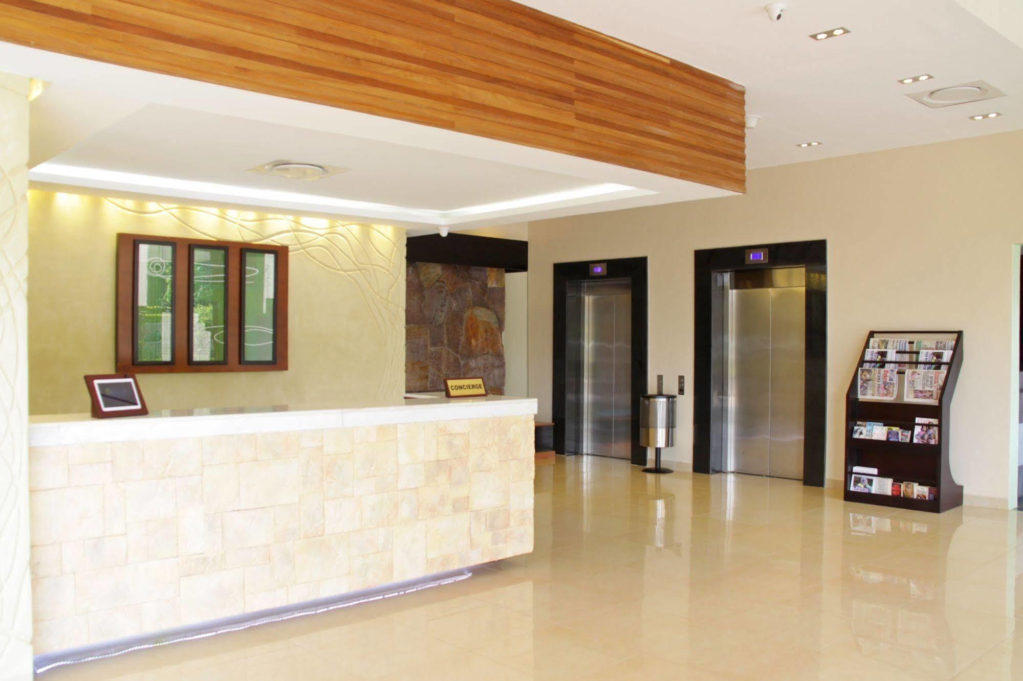 Best Western Premier Garden Hotel Entebbe Extérieur photo